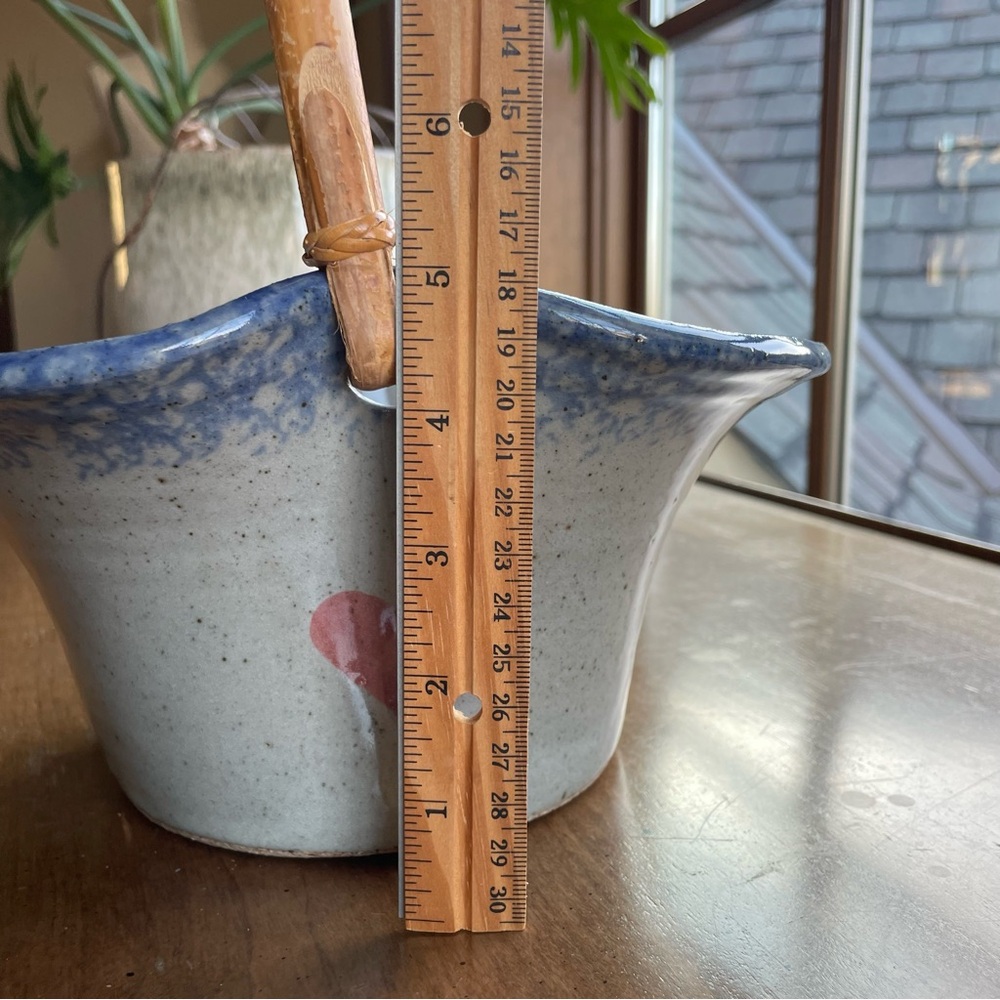Jepson Studio Hand Crafted Blue and Gray Pottery Basket with Heart & Handle - Picture 11 of 13